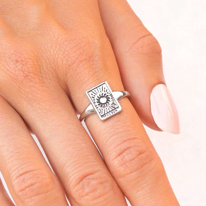 ADJUSTABLE TAROT CARD RING Rings Claire & Clara