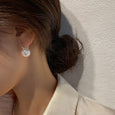 Basic Pearl Earrings Earrings Claire & Clara