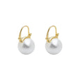 Basic Pearl Earrings Earrings Claire & Clara Gold