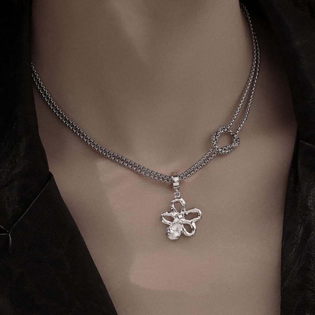 Irregular Petal Flower Necklace Necklace Claire & Clara