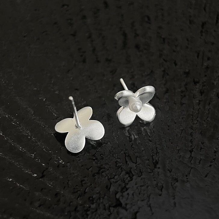 Matte 3D Flower Stud Earrings Earrings Claire & Clara