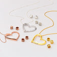 MOM IS MY MVP Customized Heart-shaped Necklace Claire & Clara