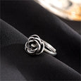 Rose Twist Self Defense Ring Ring Claire & Clara