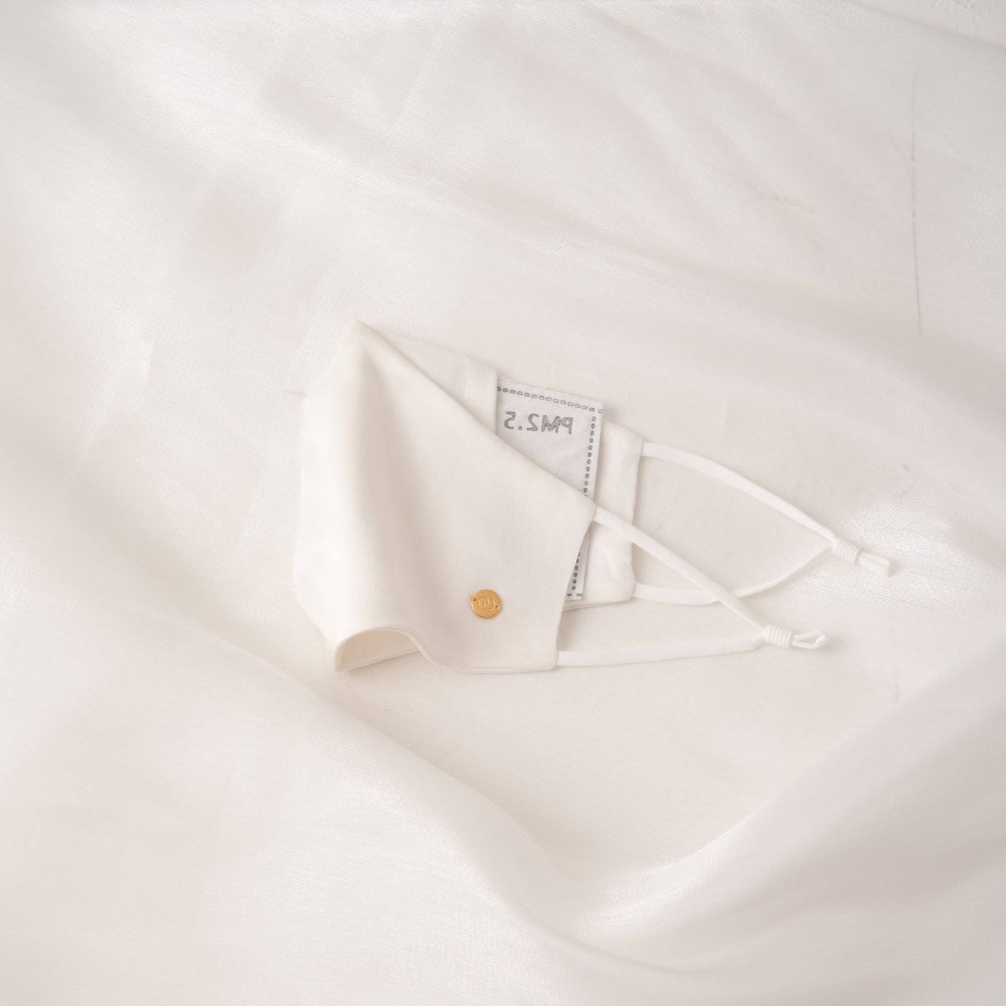 Washable Silk Face Mask Face Covering > facemask > washable facemask > silk facemask > cloth facemask > facemask with filter pocket > facemask for wedding Claire & Clara With Filter Pocket White