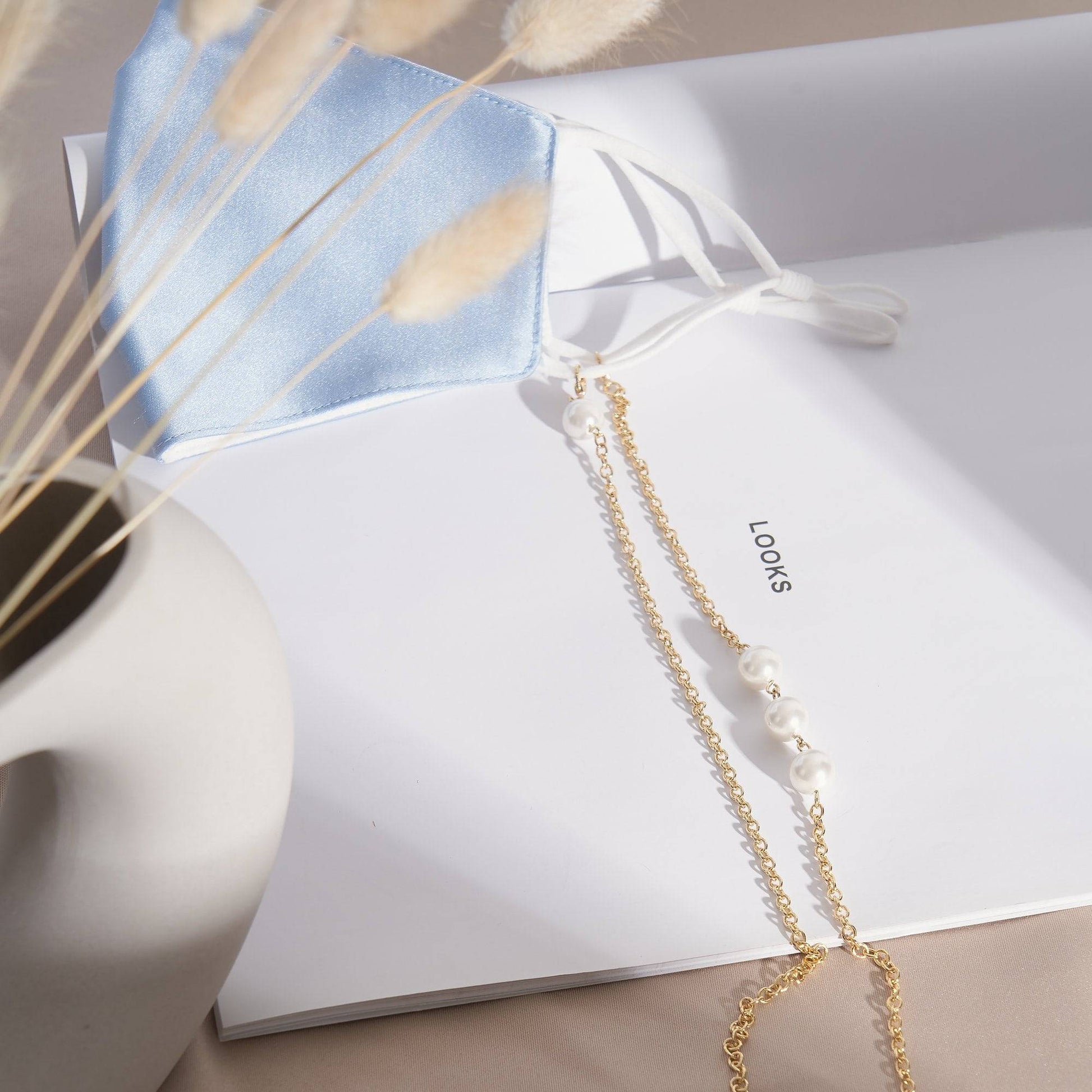 Triple Pearls Sunglass Chain Chains > glasses chain > gold chain > sunglass chain > pearl > pearl jewellery Claire & Clara 