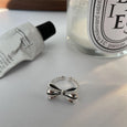 Vintage Bow S925 Sterling Silver Ring Rings Claire & Clara 